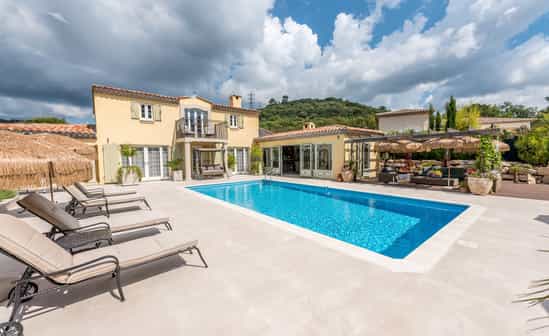 Afbeelding van accommodatie FR-1091088-Grimaud Mooie en luxe villa met privé zwembad voor 8 personen aan de Côte d&#39;Azur