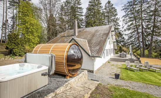 Image du logement BE-1090756-Érezée Maison de vacances avec jacuzzi et belle vue sur la nature dans les Ardennes belges. ** 1 chien de bienvenue **