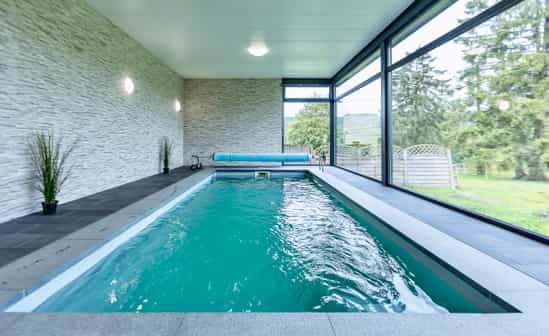 Bild von Unterkunft BE-1091333-Stavelot Ferienhaus für 9 Personen mit Jacuzzi, Innenpool und Sauna in Stavelot **Der Whirlpool ist nur vom 15&#x2F;04-01&#x2F;11 zugänglich.** 