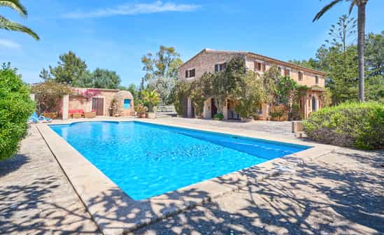 Bild von Unterkunft ES-1091449-Santanyí Schönes Ferienhaus in Santanyí für 8 Personen mit großem Pool