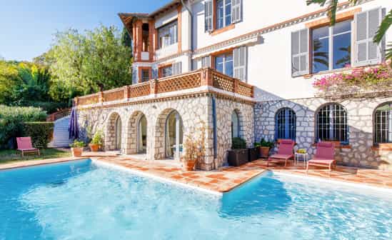 Image of accommodation FR-1091486-Cannes Beautiful Villa in Cannes with private pool, sea views and quiet green surroundings