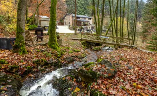 Imagen del alojamiento BE-1090747-Stoumont Casa de vacaciones de lujo rodeada de naturaleza con piscina climatizada (abierta del 18&#x2F;05 al 23&#x2F;09) en Stoumont para 12 personas