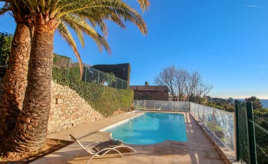 Bild von Unterkunft FR-1088004-Cannes Luxuriöses Appartement in Strandnähe für bis zu 4 Personen mit Gemeinschaftspool im Zentrum von Cannes