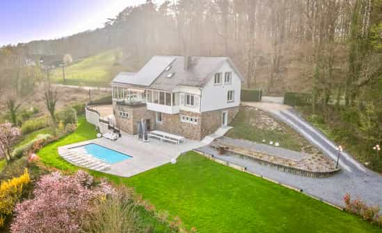 Afbeelding van accommodatie BE-1091443-Barvaux Luxe villa met hammam, sauna, buitenzwembad (open van 01&#x2F;05 - 30&#x2F;09) in de regio Durbuy