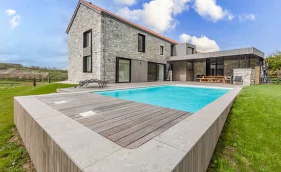 Imagen del alojamiento BE-1091674-Goe  Magnificent holiday home for 10 adultes + 4 children along the High Fens with outdoor pool  **open from 26&#x2F;04 - 30&#x2F;09**