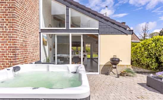 Image du logement BE-1091712-Haccourt Maison de vacances avec jacuzzi extérieur à Oupeye dans les Ardennes belges