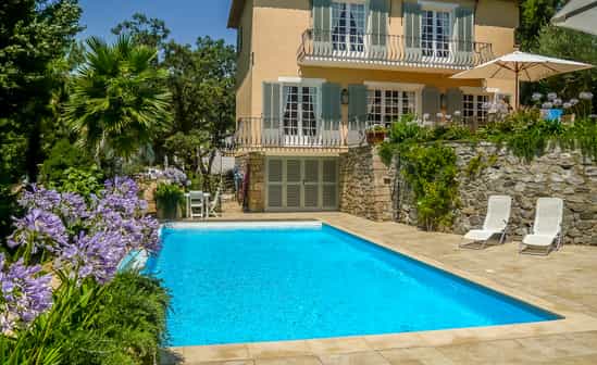 Bild von Unterkunft FR-1091735-Sainte-Maxime Ferienhaus mit privatem Pool für 8 Personen, 200 Meter vom Strand von Sainte-Maxime