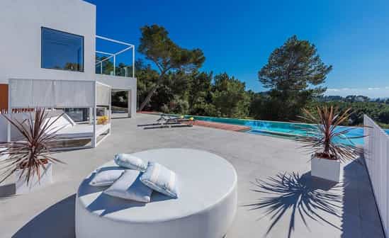 Imagen del alojamiento ES-1091888-Alcúdia Maravillosa villa con vistas al mar, piscina, jardín y varias terrazas en Alcudia, Mallorca