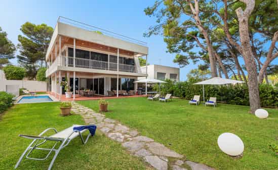 Image of accommodation ES-1091947-Alcúdia Modern villa with garden and pool, located just a few meters from Alcudia Beach, Mallorca