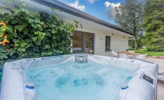 Afbeelding van accommodatie BE-1092020-Sankt-Vith Gezellig vakantiehuisje nabij Sankt-Vith met jacuzzi en sauna, vlakbij de Duitse grens 