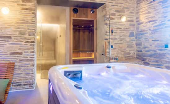 Image of accommodation BE-1092045-Vielsalm Relaxing chalet with jacuzzi, sauna and hammam