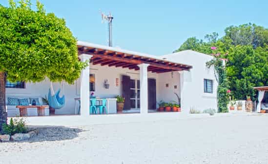 Image du logement ES-1092054-San Rafael Maison traditionnelle ibizienne, située à San Rafael, avec grand jardin, idéale pour la détente