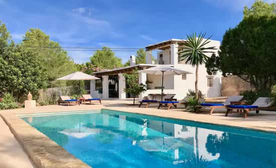 Imagen del alojamiento ES-1092090-Sant Josep de sa Talaia Maravillosa casa ibicenca con vistas al valle y piscina privada, en Sant Josep de Sa Talaia, Ibiza