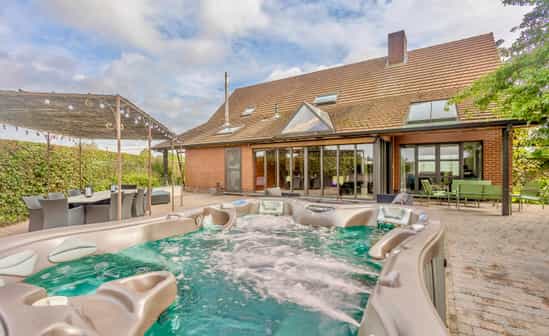 Image of accommodation BE-1092102-Beernem Beautiful holiday home in Belgium with whirlpool and hot tub, not far from Bruges and the North Sea