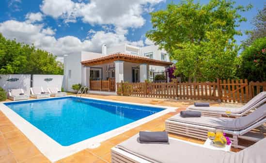 Image du logement ES-1092126-Nuestra Señora de Jesus Maison pour 6 personnes avec piscine et jardin privé, proche de la plage et du centre de l&#39;île d&#39;Ibiza.