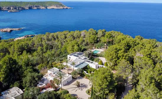 Image du logement ES-1091710-Sant Joan de Labritja Magnifique maison avec piscine à débordement et vue sur la mer, située parmi les montagnes au nord d&#39;Ibiza