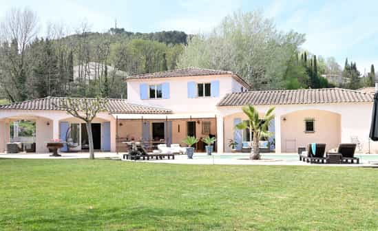 Bild von Unterkunft FR-1092186-Salernes Wunderschöne klimatisierte Villa mit privatem Pool in der Nähe von Salernes, Provence Alpes Côtes d&#39;Azur