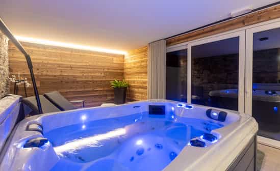 Image of accommodation BE-1092163-Meyerode Enjoy a romantic wellness weekend in an elegant suite with Jacuzzi - nestled in the picturesque scenery of the Eifel.