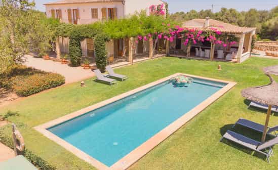 Bild von Unterkunft ES-1077571-Santanyí Luxus-Finca mit großem Pool und Gartenparadies in der Nähe von Santanyi und Cala Mondragó