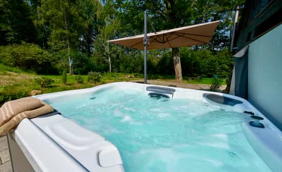 Imagen del alojamiento DE-1092326-Hochscheid Fantastic holiday home in quiet location with jacuzzi and sauna, ideal for a romantic weekend getaway