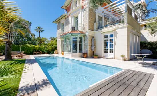 Bild von Unterkunft FR-1091545-Cannes Schöne Villa mit beheiztem Pool und atemberaubender Aussicht in Cannes