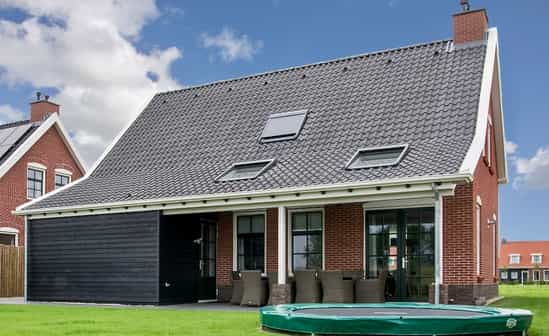 Imagen del alojamiento NL-1092437-Colijnsplaat Holiday home with Finnish sauna and trampoline, located on the coast of Zeeland in the Netherlands